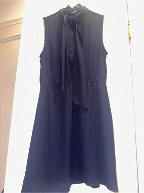 Sleeveless Navy Tie-Neck Women's Dress